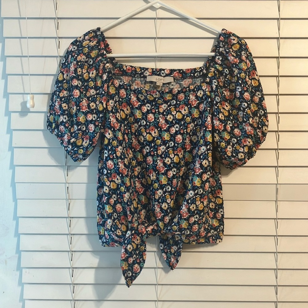 Tie knot blouse